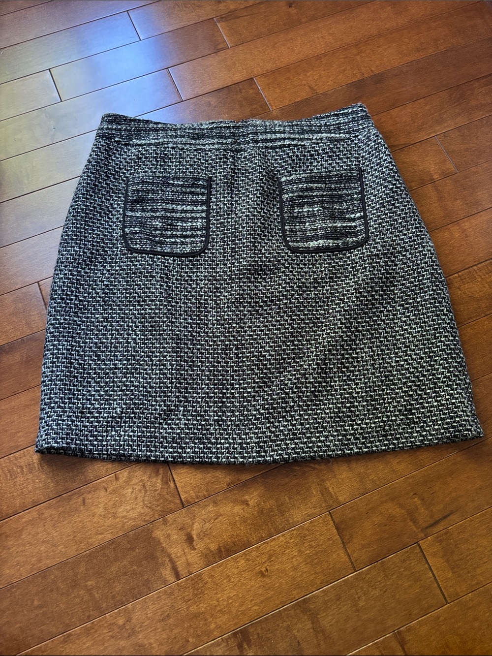 LOFT Classic Black & White Tweed Mini Skirt, 12Tall